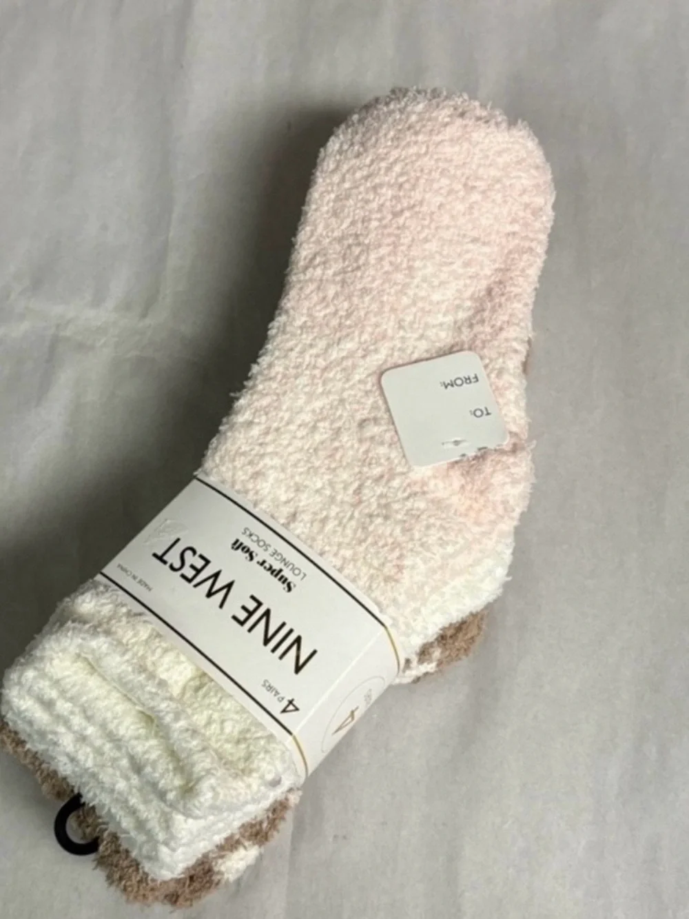 New Nine West Socks Women’s 4 Pair Soft Cozy Plush Lounge Socks Casual Active